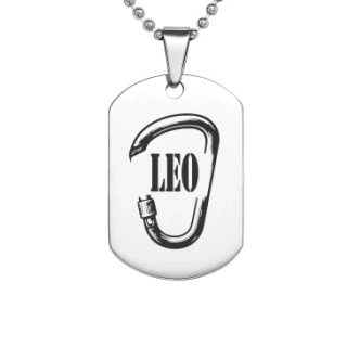 Přívěsek se jménem Leo